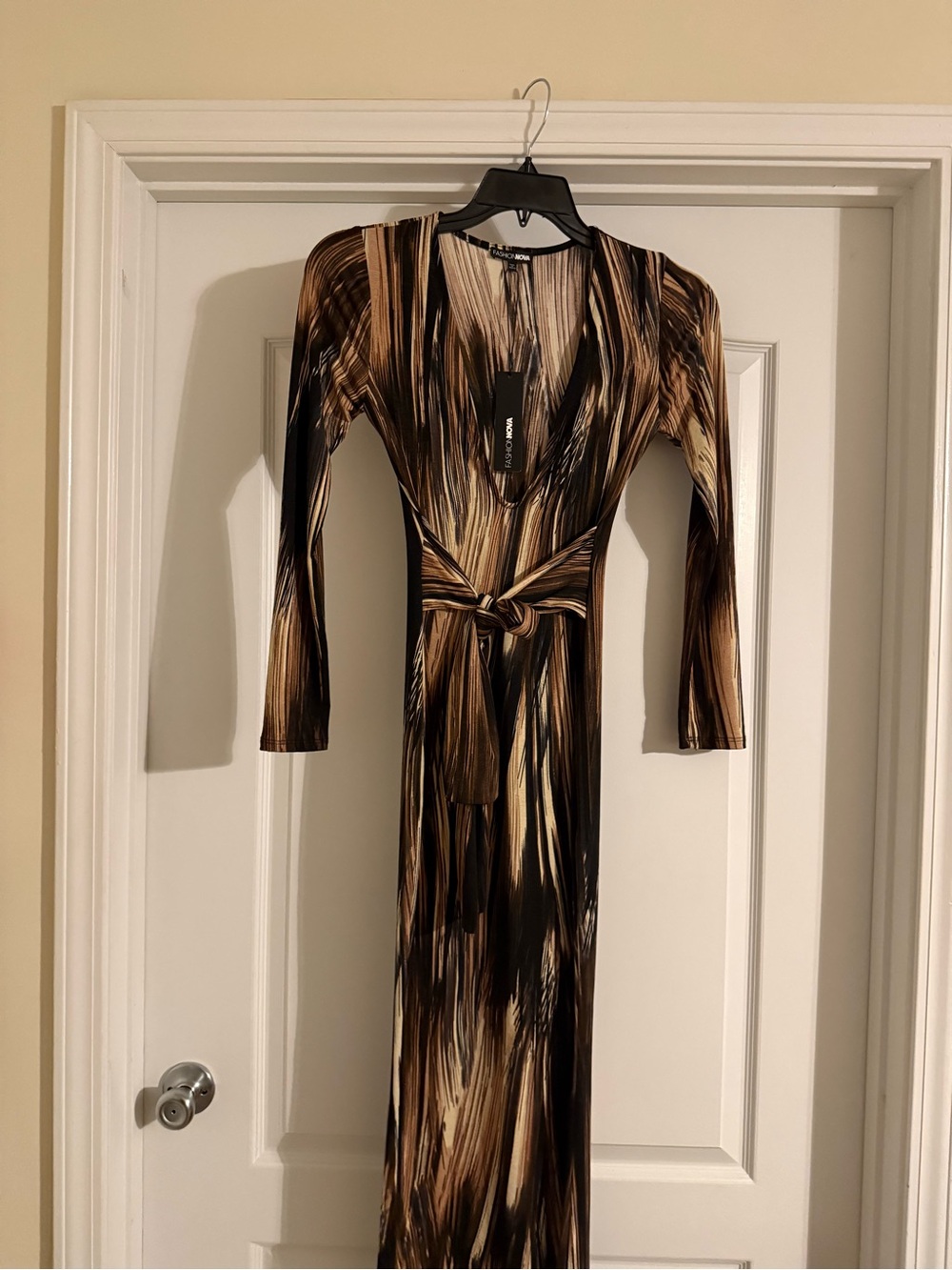 Fashion Nova Black and Brown Abstract Print Long Sleeve Maxi Dress